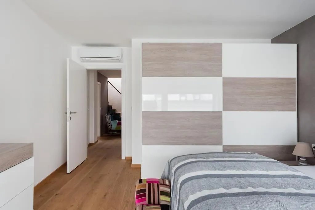 Top 12 Panorama Design Apartment Vienna 0*,  Austria