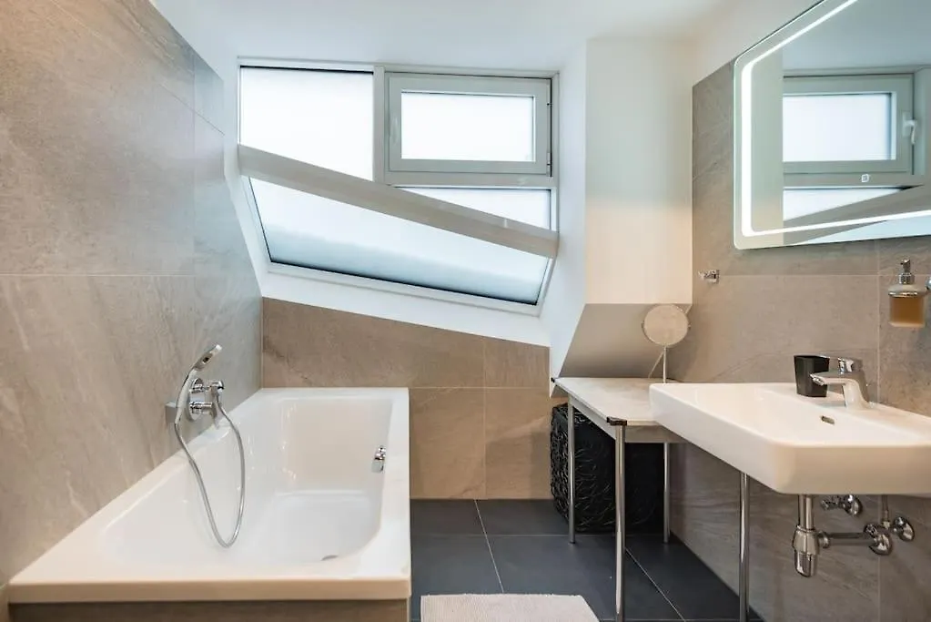 Top 12 Panorama Design Apartment Vienna 0*,