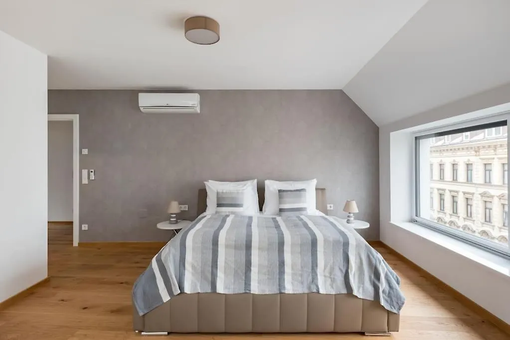 Top 12 Panorama Design Apartment Vienna